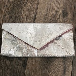 [Victoria’s Secret] wristlet